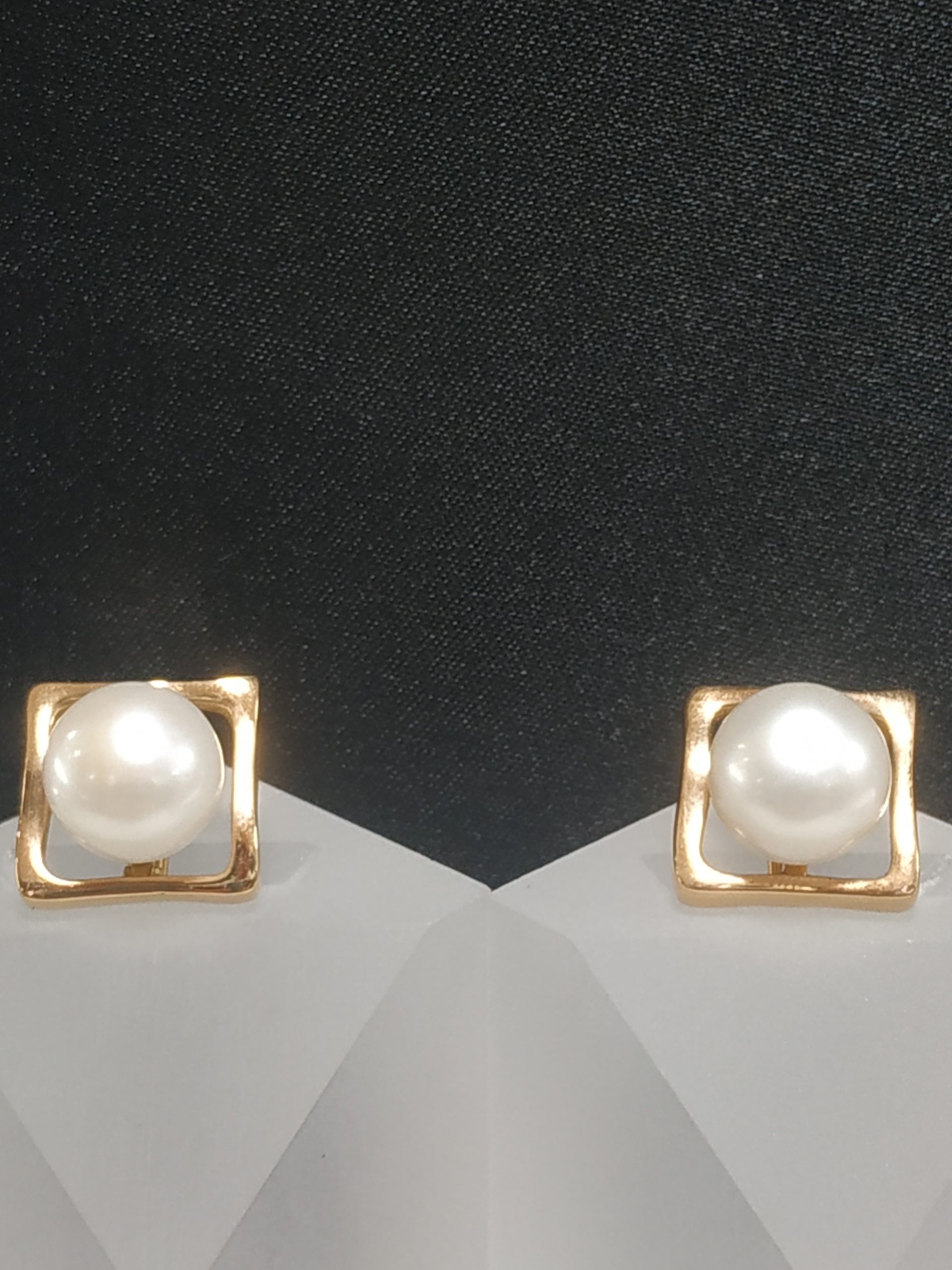 Pendientes Oro Rosa 18K Cuadrado con Perla